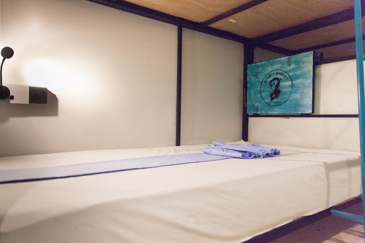 Bunky Monkey Hostels Colombo Ngoại thất bức ảnh